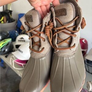 Sperry Women's Brown and Tan Winter Boots